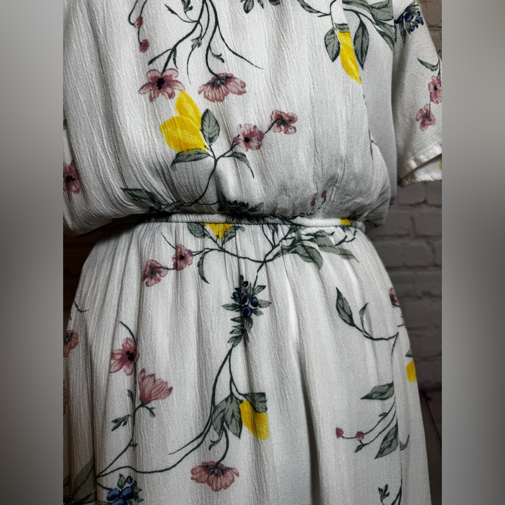 LC Lauren Conrad White Floral Mini Dress Sz L - Picture 8 of 16